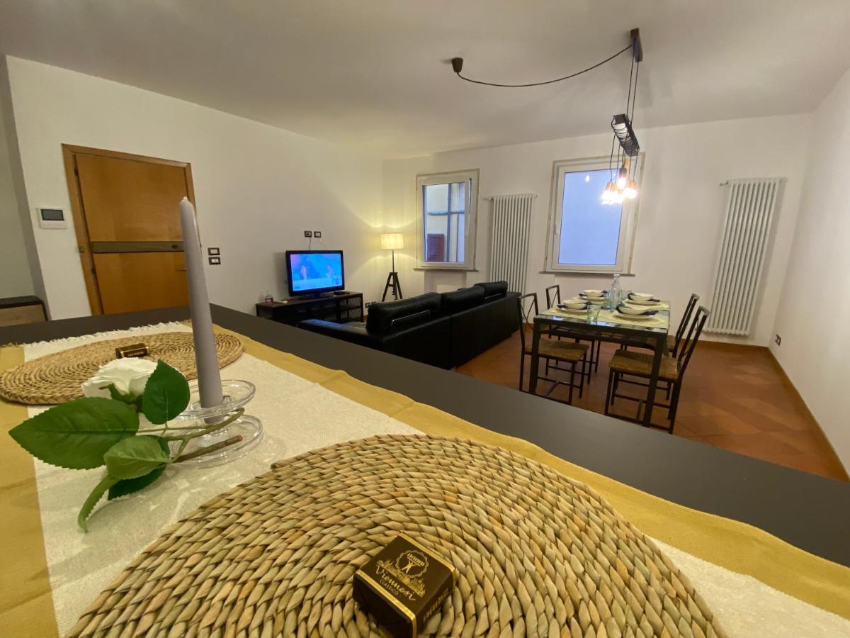Honey Apartment 체세나 외부 사진